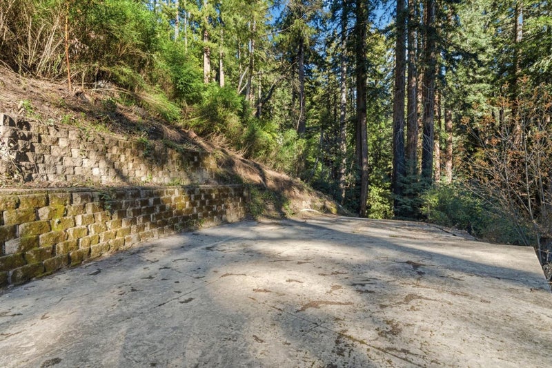 315 Alder Road