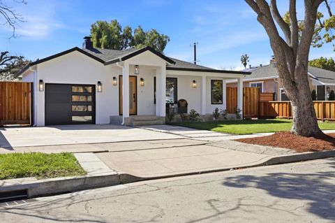 Photo of 3234 Hoover Street, Redwood City, CA 94063 (MLS # ML82037591)