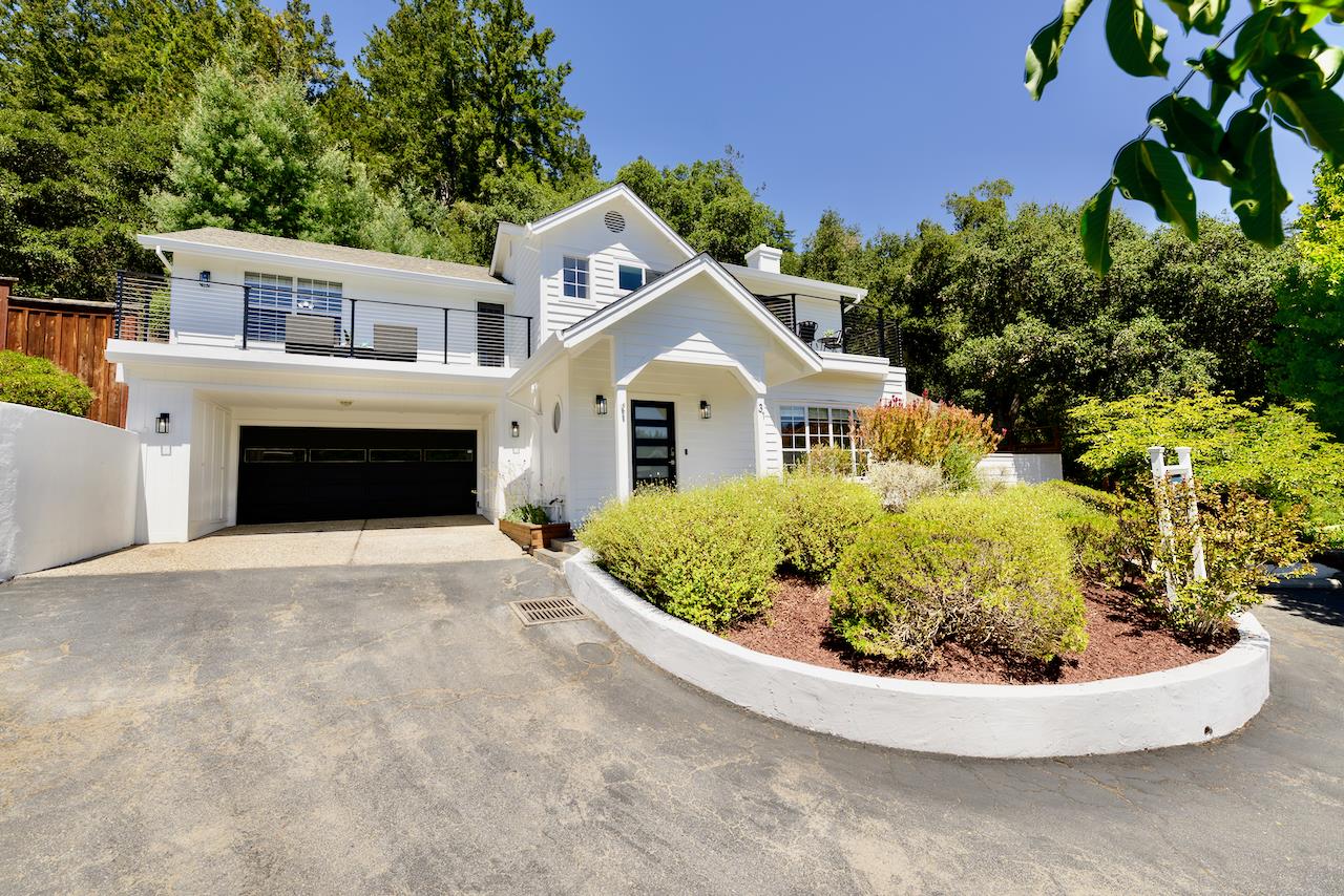 31 Dunslee Way