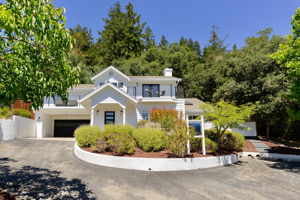 31 Dunslee Way