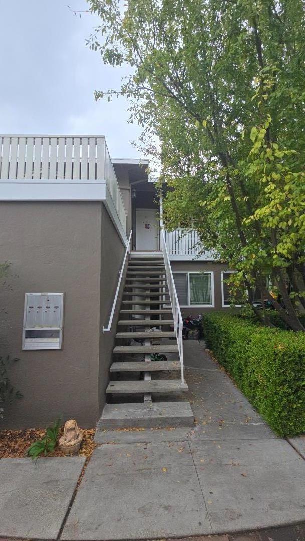 905 Fremont Place
