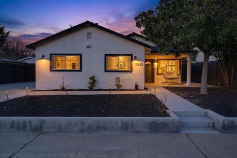 Tiny photo for 10230 Griffith Street, San Jose, CA 95127 (MLS # ML82032044)