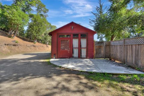 Tiny photo for 900 Mesa Grande Road, APTOS, CA 95003 (MLS # ML82025479)