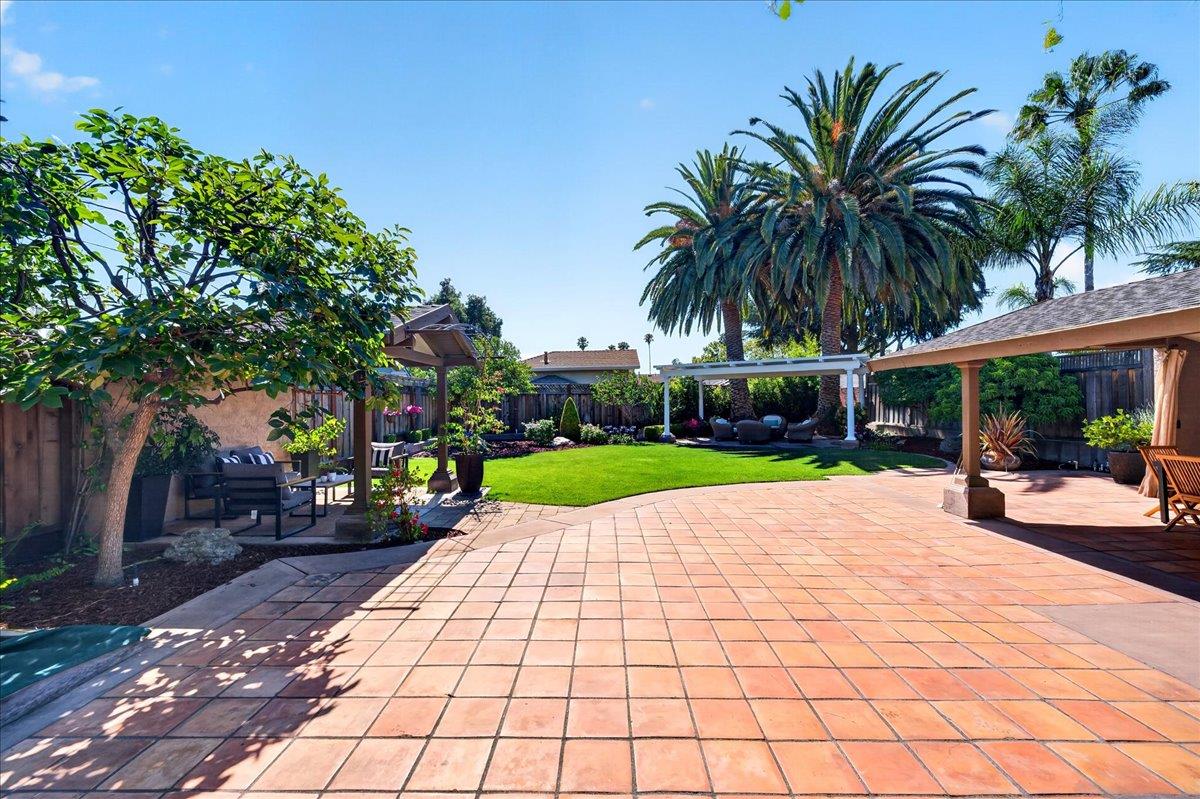 1133 Erin Way