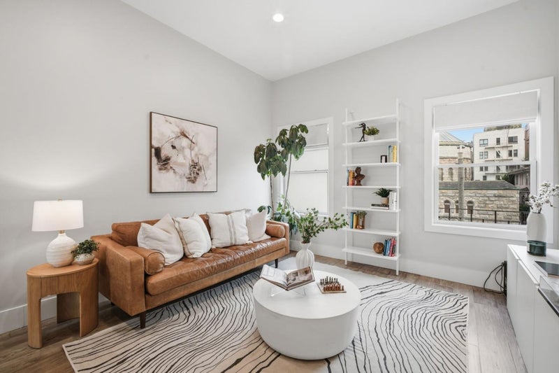 1620 Broadway 5