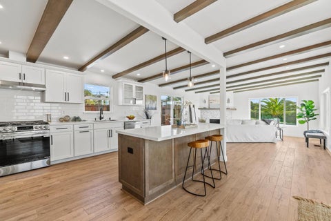 Featured picture for the property ML81997660