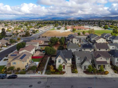 Tiny photo for 1600 Panorama Drive, HOLLISTER, CA 95023 (MLS # ML82010467)