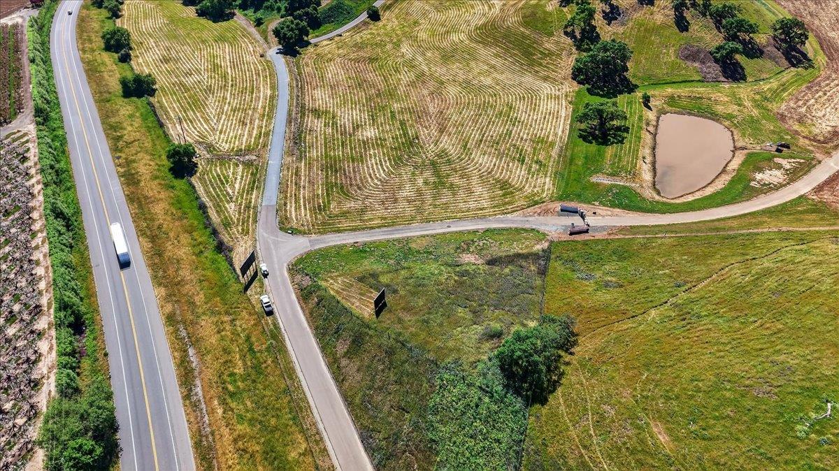 Parcel 2 Pacheco Pass Hwy