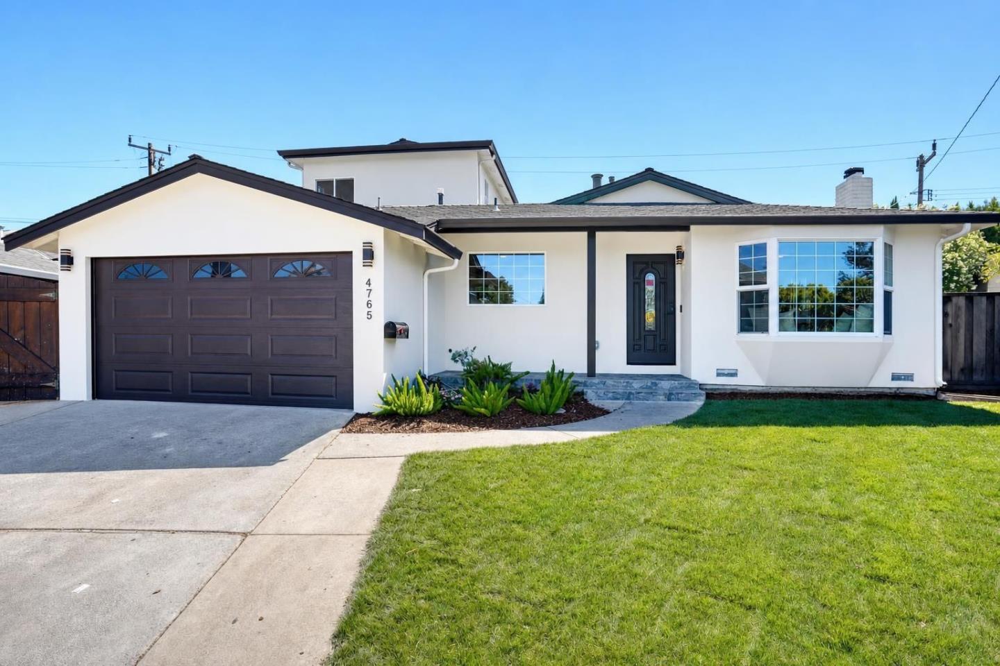 4765 Del Loma Court