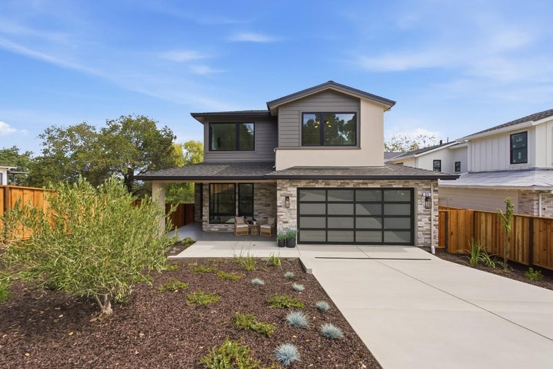 875 Vista Drive