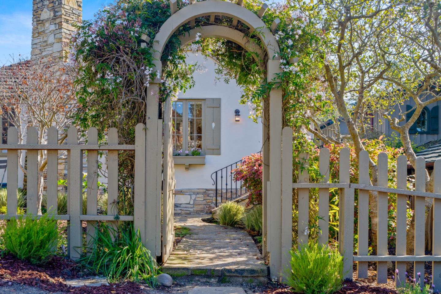 0 Monte Verde 4NE 4th st.