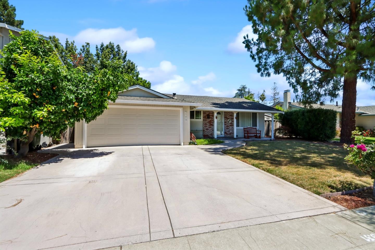 6175 Oneida Drive