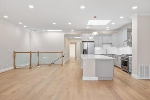 Tiny photo for 2546 35th Avenue, SAN FRANCISCO, CA 94116 (MLS # ML82031693)