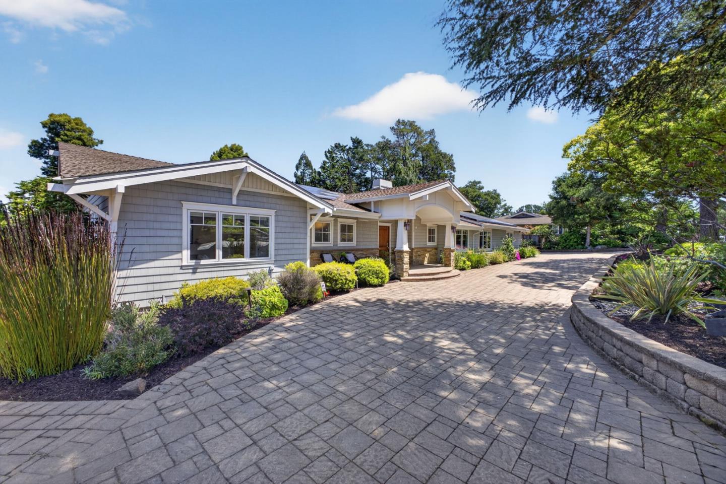 1510 Kingswood Drive