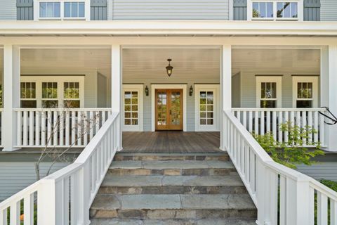 Tiny photo for 1353 Edgewood Road, Redwood City, CA 94062 (MLS # ML82031364)