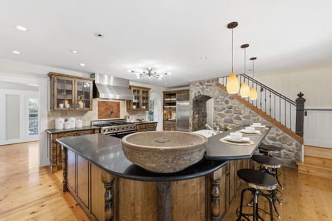 Tiny photo for 1353 Edgewood Road, Redwood City, CA 94062 (MLS # ML82031364)