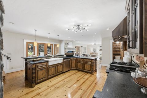 Tiny photo for 1353 Edgewood Road, Redwood City, CA 94062 (MLS # ML82031364)