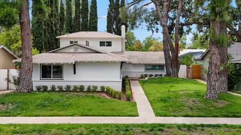 Photo of 24022 Vanowen Street, WEST HILLS, CA 91307 (MLS # ML82049194)