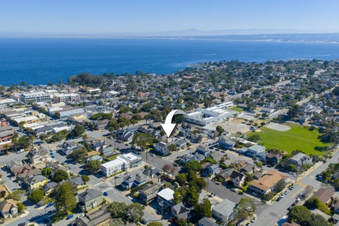 Tiny photo for 418 Fountain Avenue, PACIFIC GROVE, CA 93950 (MLS # ML82040079)