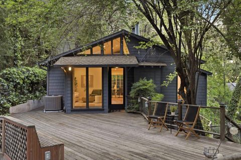 Photo of 3514 Oak Knoll Drive, Emerald Hills, CA 94062 (MLS # ML82042251)