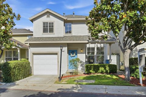 Photo of 6034 Admiralty Place, San Jose, CA 95123 (MLS # ML82046246)