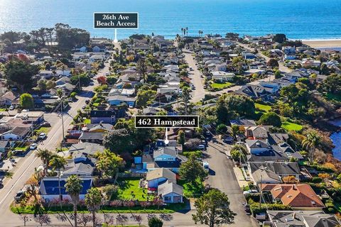 Photo of 462 Hampstead Way, SANTA CRUZ, CA 95062 (MLS # ML82030428)