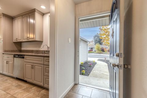 Tiny photo for 3140 Fitzpatrick Drive, CONCORD, CA 94519 (MLS # ML82029191)