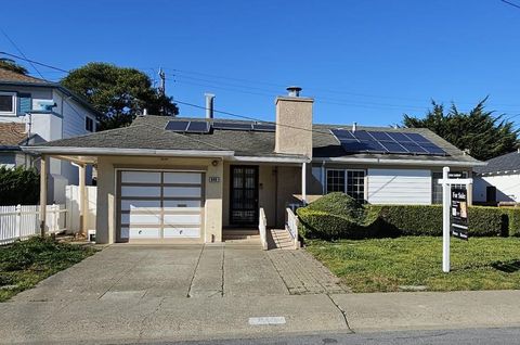 Photo of 848 Wildwood Avenue, DALY CITY, CA 94015 (MLS # ML82039430)