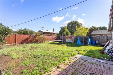 Tiny photo for 33834 9th Street, UNION CITY, CA 94587 (MLS # ML82027536)