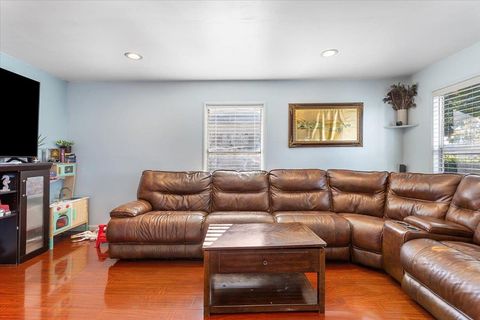 Tiny photo for 33834 9th Street, UNION CITY, CA 94587 (MLS # ML82027536)