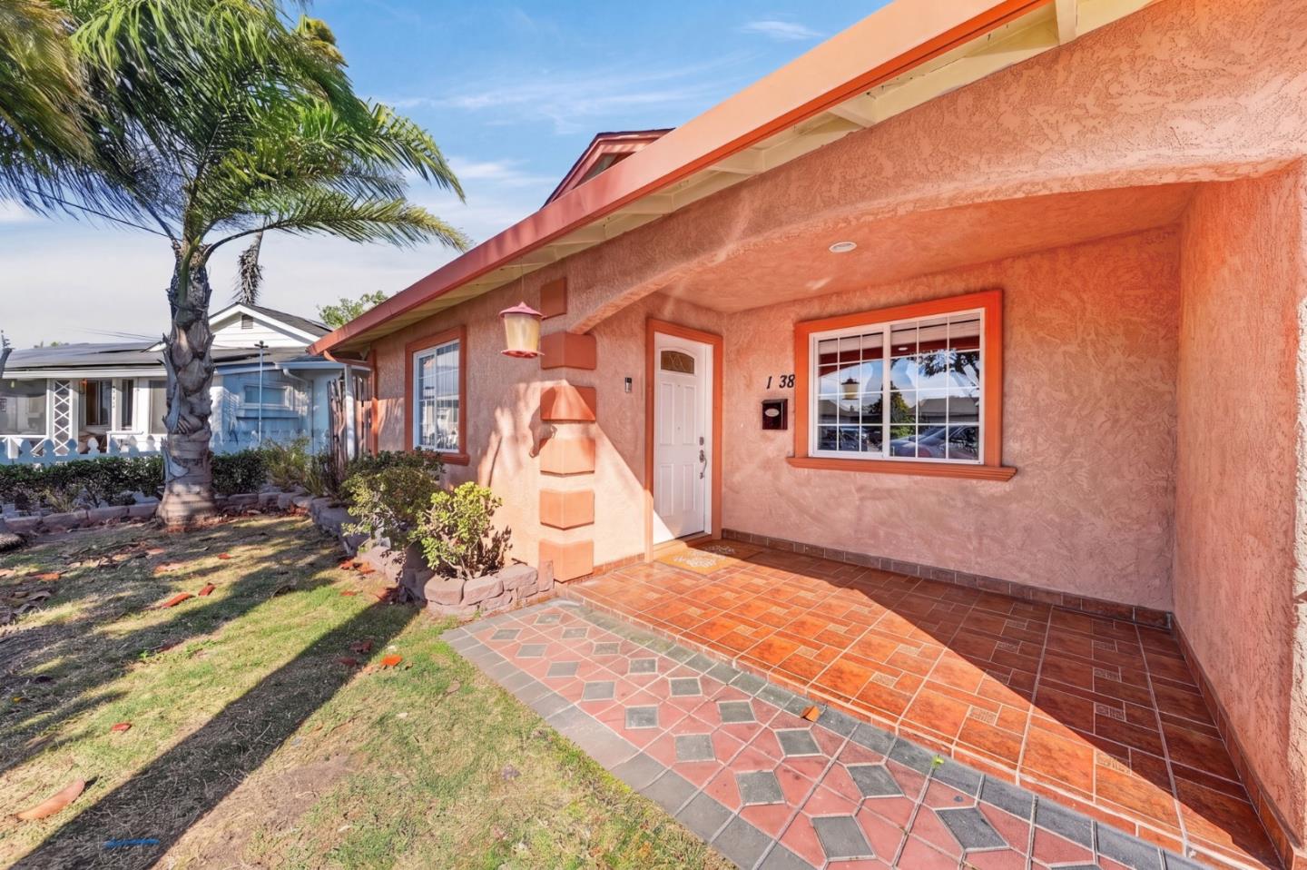 1238 Tahiti Place