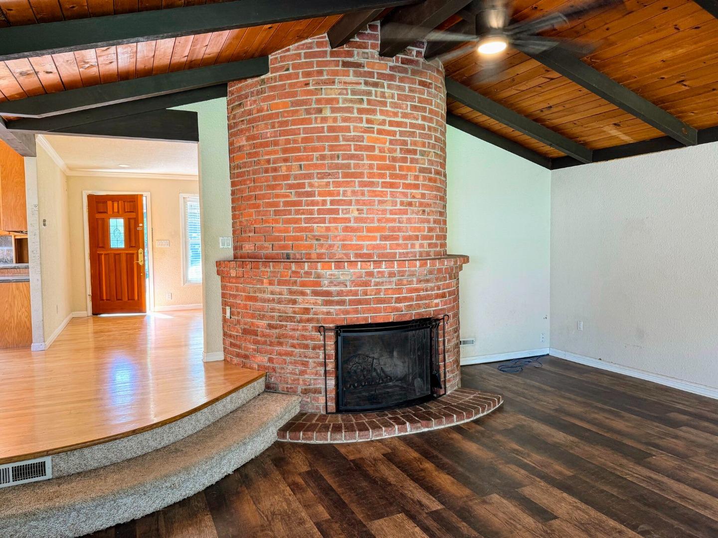 1305 Walnut Drive