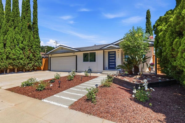 5035 GRIMSBY DR, SAN JOSE, CA 95130 - Image b8521bbc632fa6ae0967f8b00d69688e/1553676472