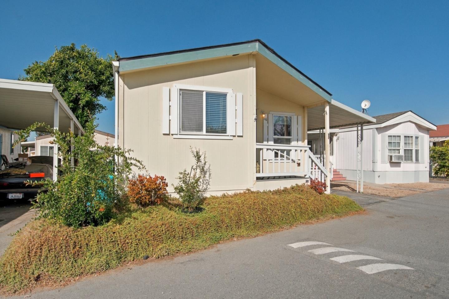 2900 Fairview