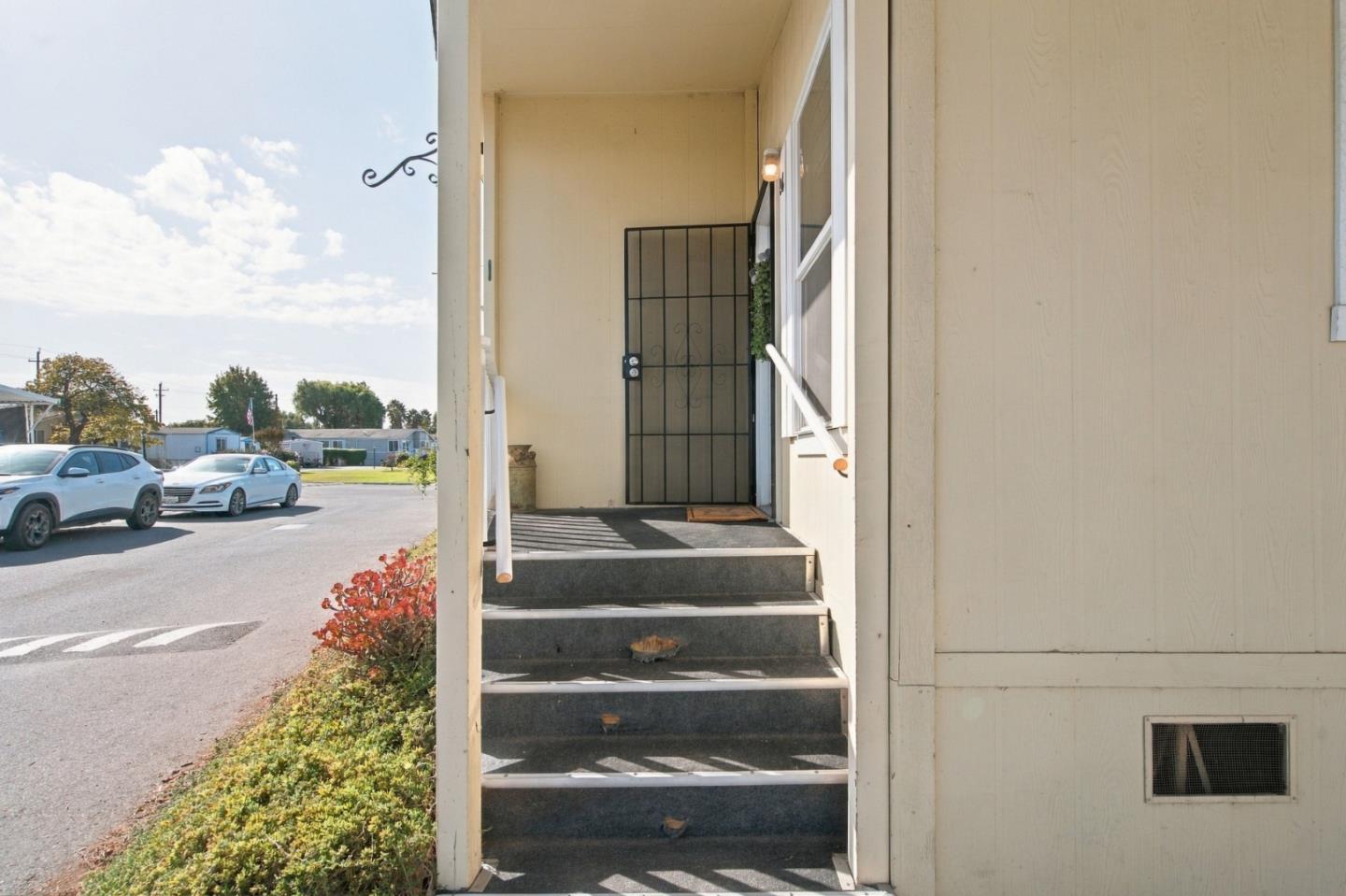 2900 Fairview