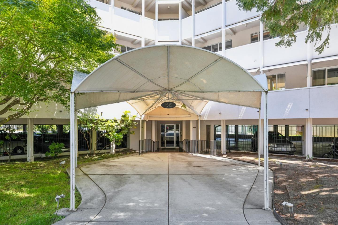 1515 Arc Way 305