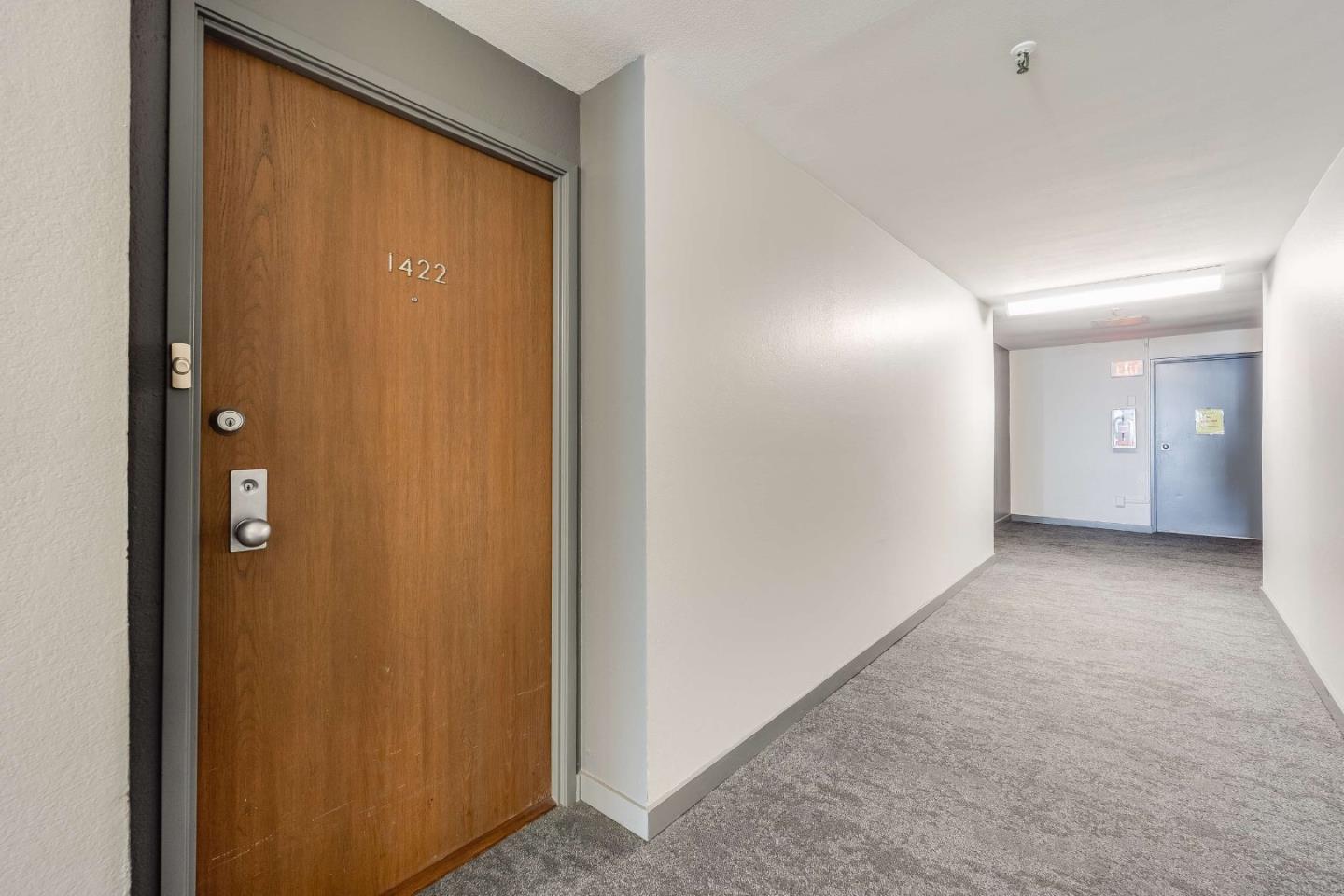 555 Pierce Street 1422