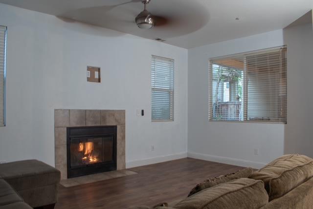 976 Whitehall Lane