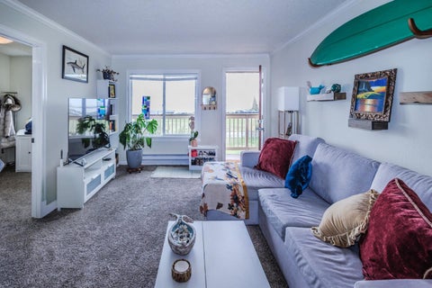 Tiny photo for 510 Avenue Alhambra, EL GRANADA, CA 94018 (MLS # ML82046224)