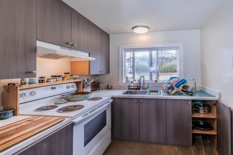 Tiny photo for 510 Avenue Alhambra, EL GRANADA, CA 94018 (MLS # ML82046224)