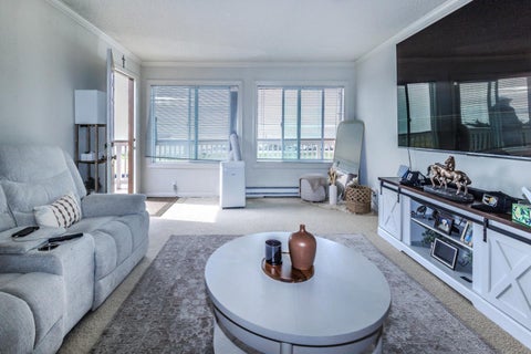 Tiny photo for 510 Avenue Alhambra, EL GRANADA, CA 94018 (MLS # ML82046224)