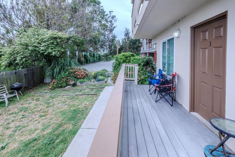 Tiny photo for 510 Avenue Alhambra, EL GRANADA, CA 94018 (MLS # ML82046224)