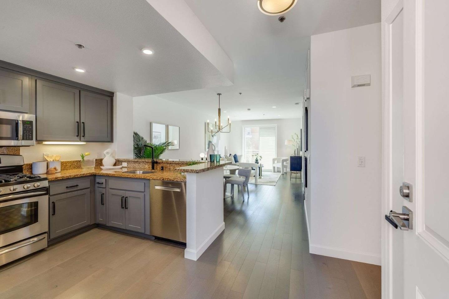 401 Crescent Court 4401
