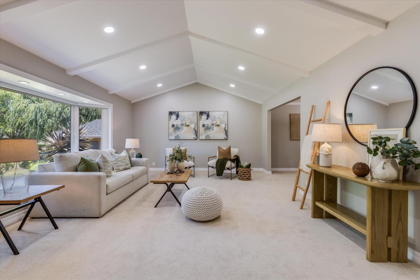 6660 Pebblewood Court