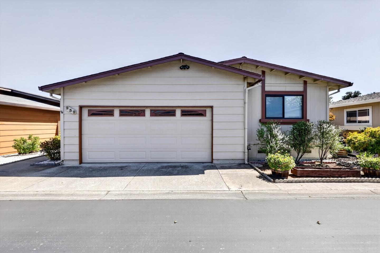 239 Harvest Lane
