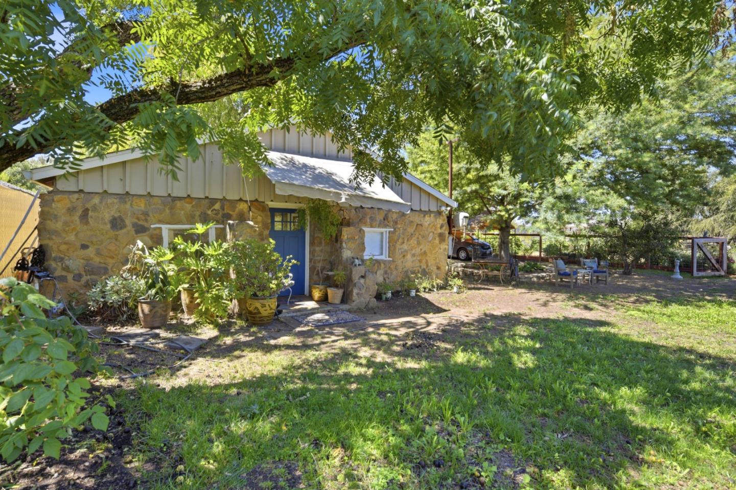 10095 Monterey Road