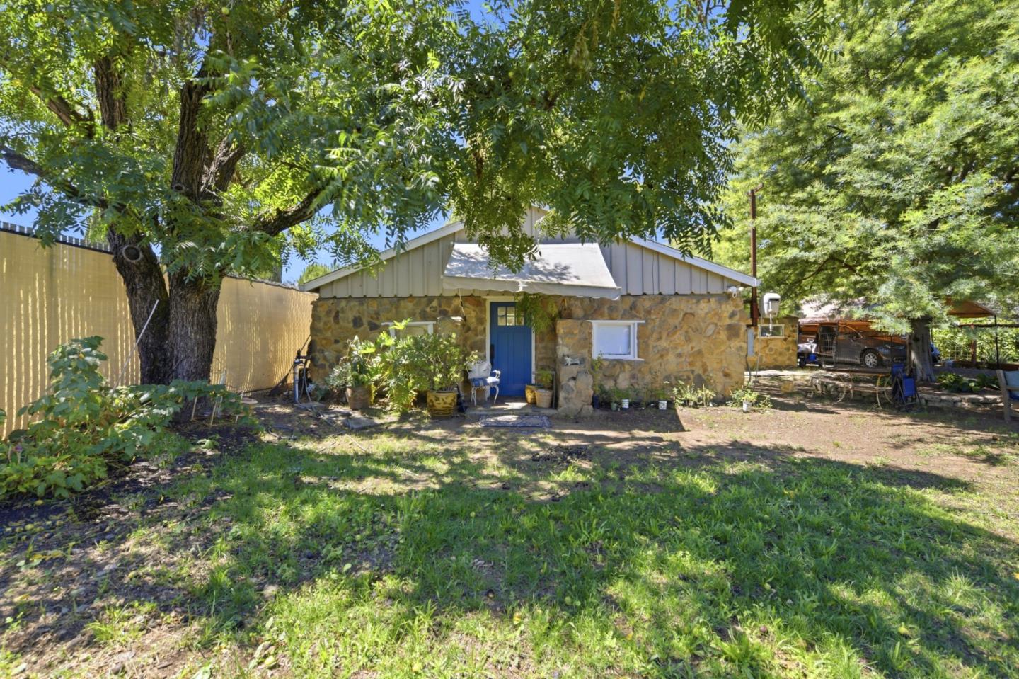 10095 Monterey Road