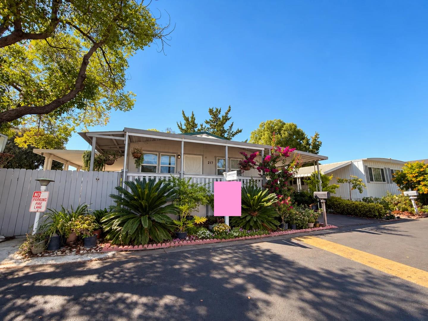 900 Golden Wheel Dr