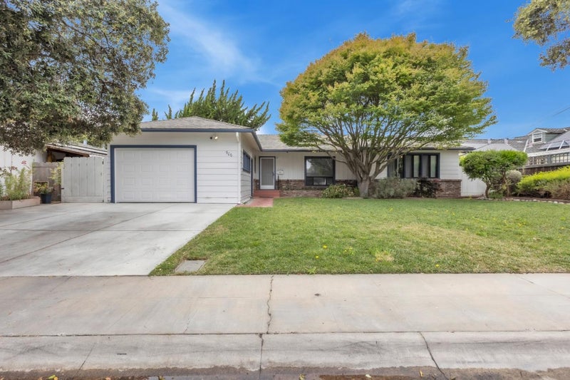 906 Bautista Drive