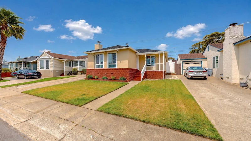 227 Rockwood Drive